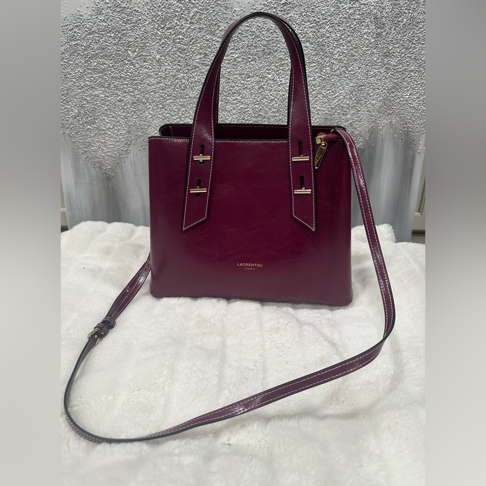 LAORENTOU Classic Crossbody Bag